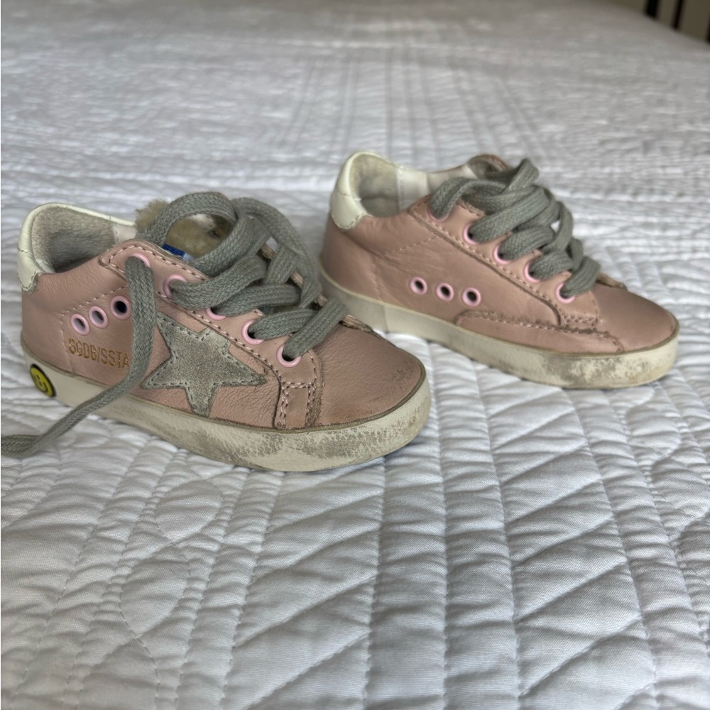 Children’s Golden Goose shoes.  Baby pink. Size 21.
